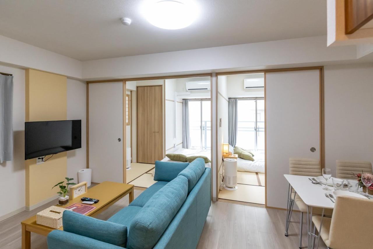 H2H Shinsaibashi Appartement Osaka Buitenkant foto