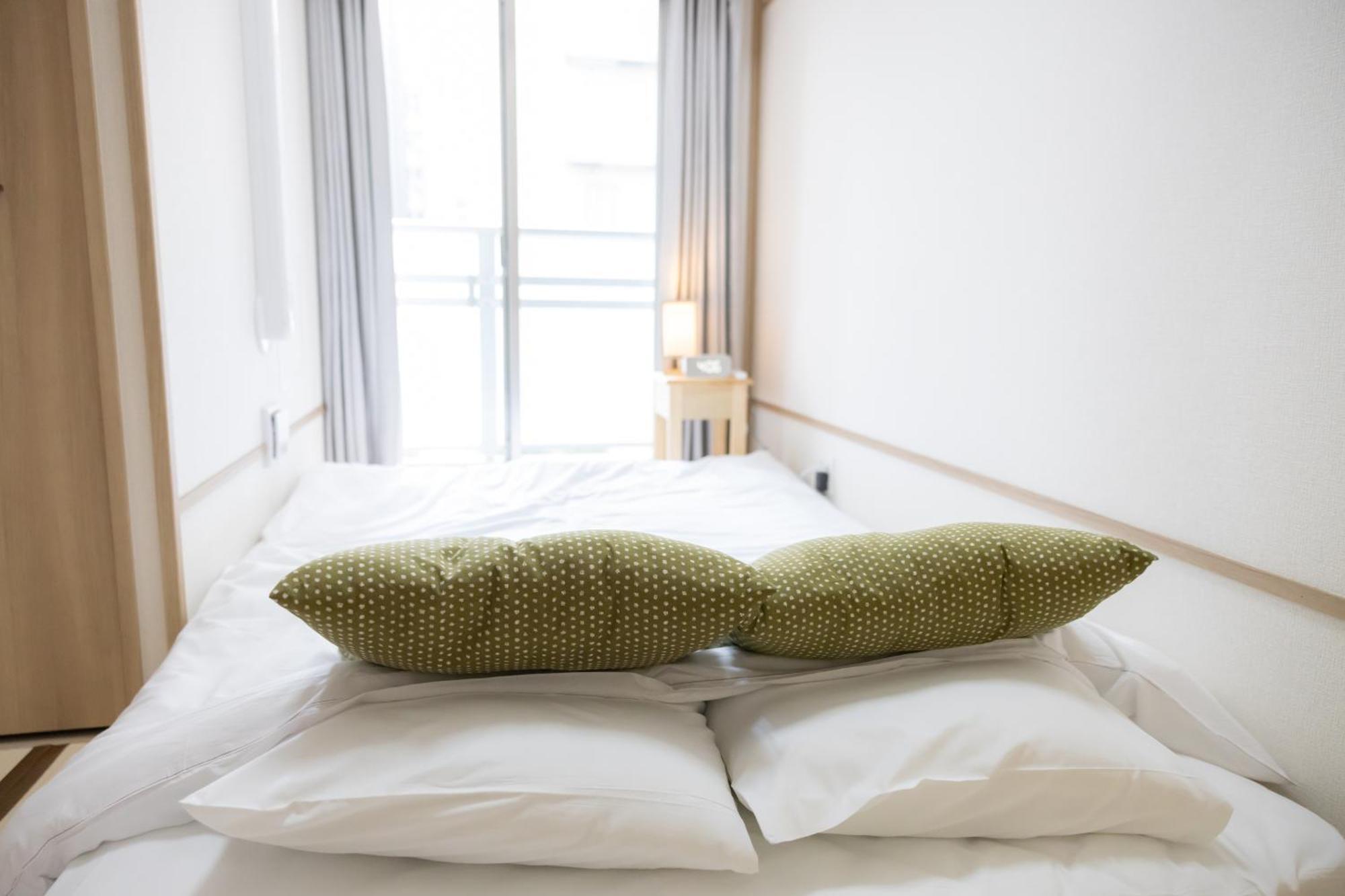 H2H Shinsaibashi Appartement Osaka Buitenkant foto