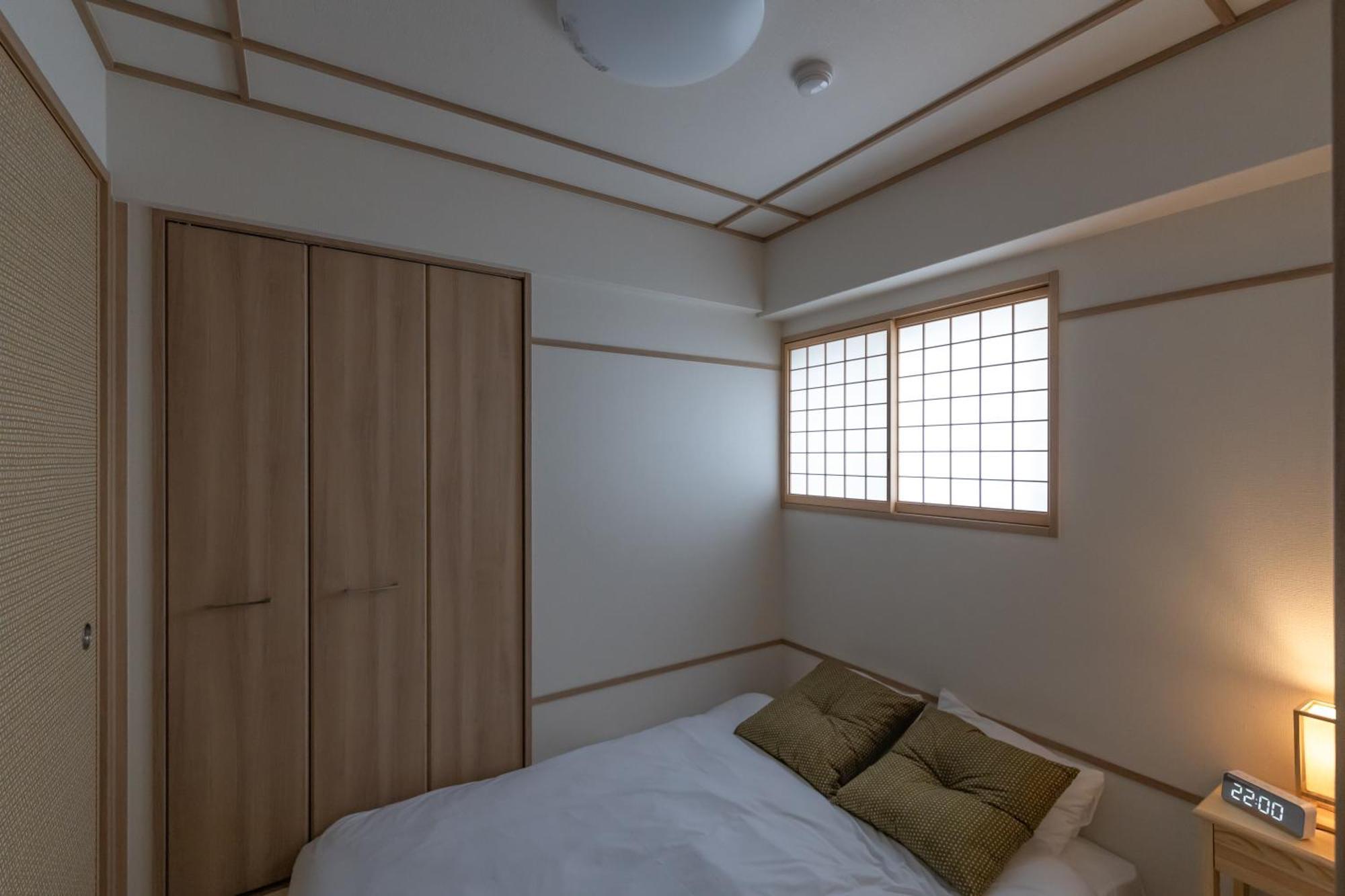 H2H Shinsaibashi Appartement Osaka Buitenkant foto
