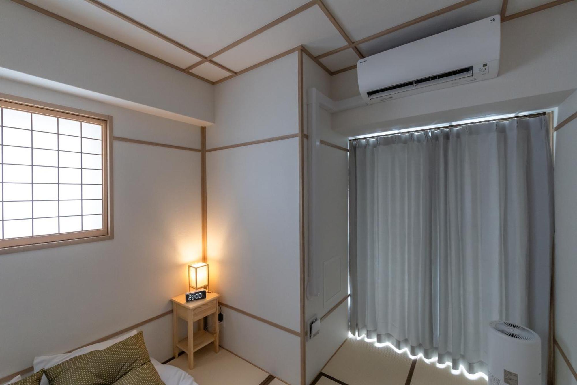 H2H Shinsaibashi Appartement Osaka Buitenkant foto