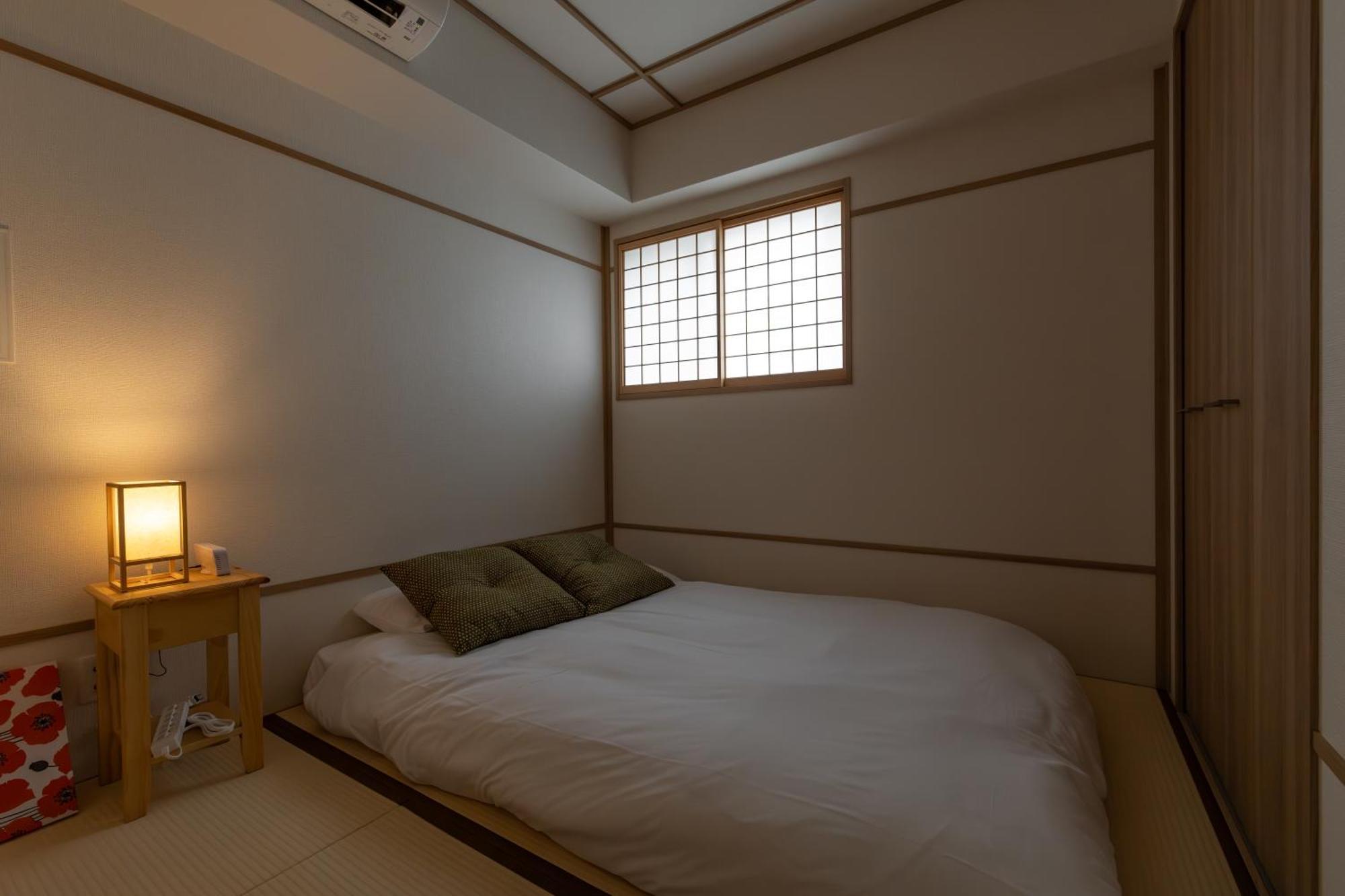 H2H Shinsaibashi Appartement Osaka Buitenkant foto