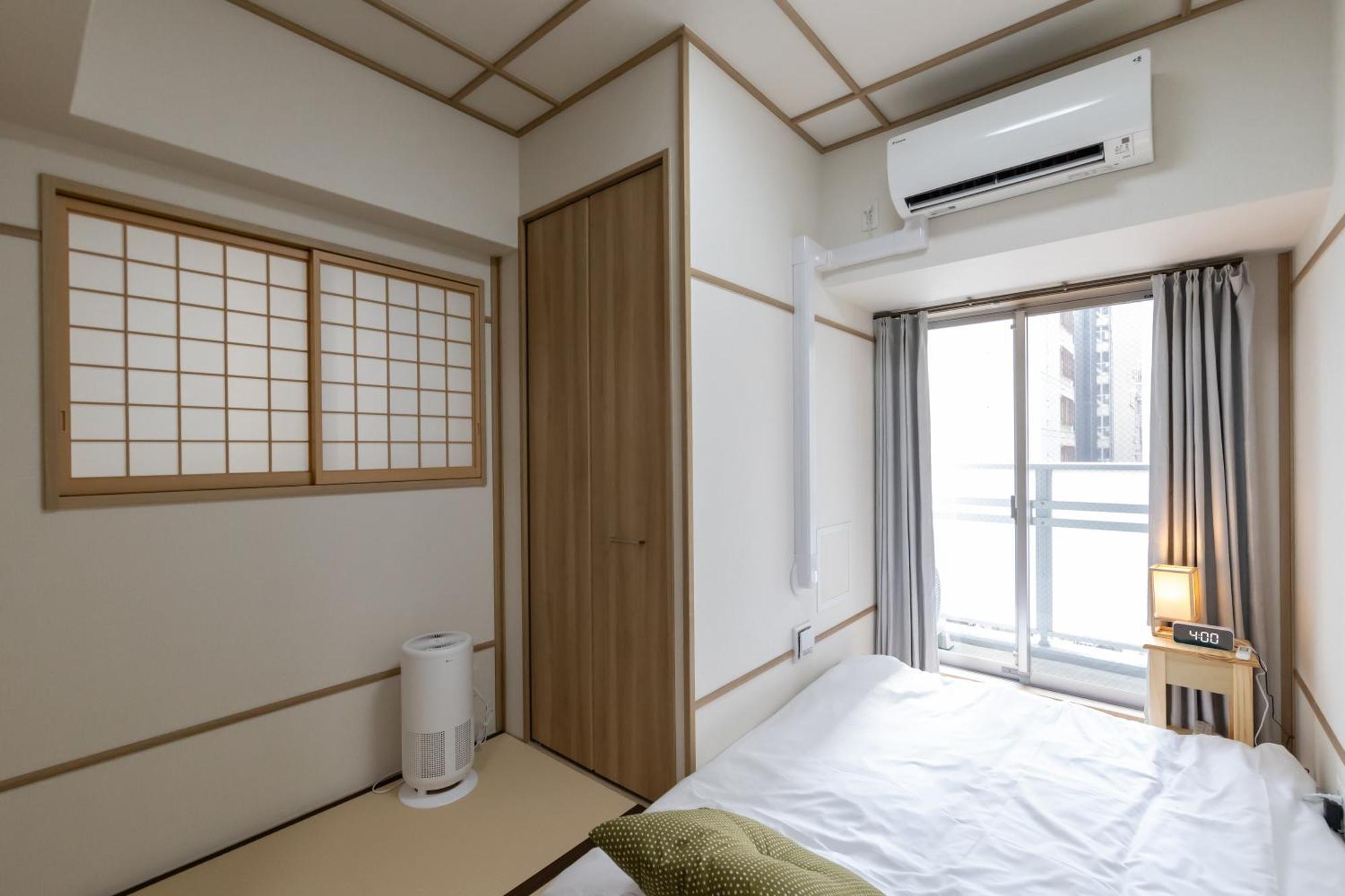 H2H Shinsaibashi Appartement Osaka Buitenkant foto
