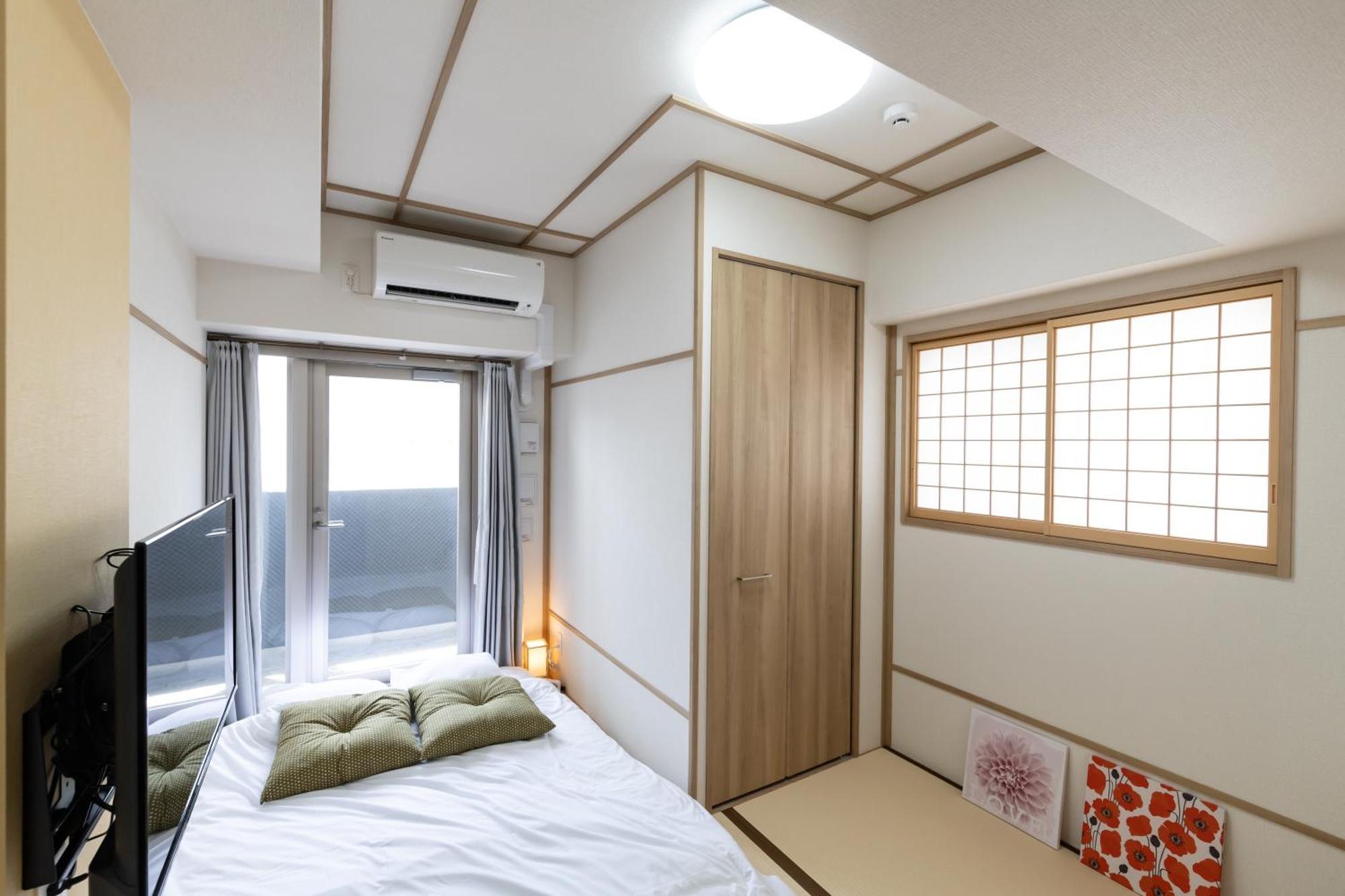 H2H Shinsaibashi Appartement Osaka Buitenkant foto